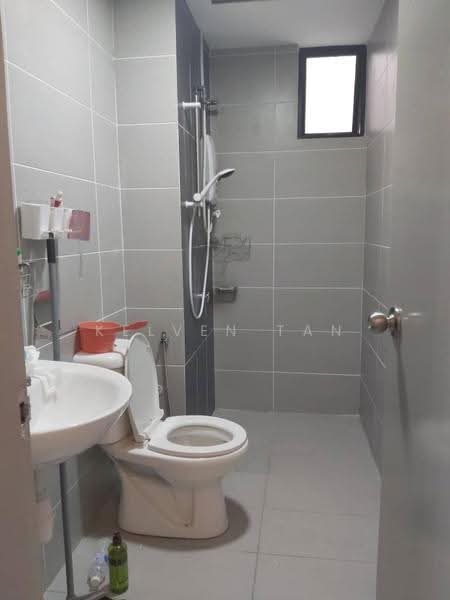 Condominium for Sale at Mizumi Residences - Kelven Tan - Bathroom - PropertyGuru.com.my