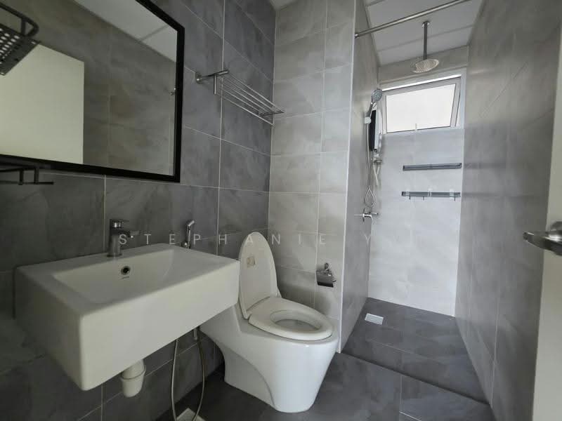 Kediaman Servis untuk Disewa di Pinnacle Tower - Stephanie Yap - Bathroom - PropertyGuru.com.my