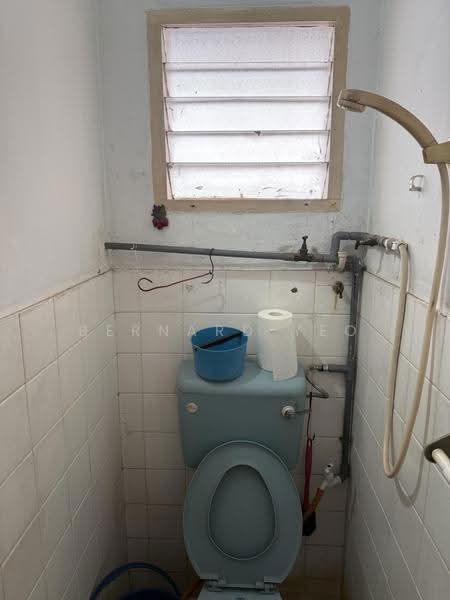 1-storey Terraced House for Sale in Seksyen 17 (Petaling Jaya) - Bernard Yeo - Bathroom - PropertyGuru.com.my