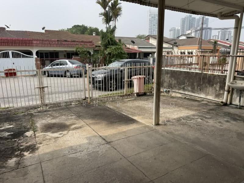 1-storey Terraced House for Sale in Seksyen 17 (Petaling Jaya) - Bernard Yeo - Exterior - PropertyGuru.com.my
