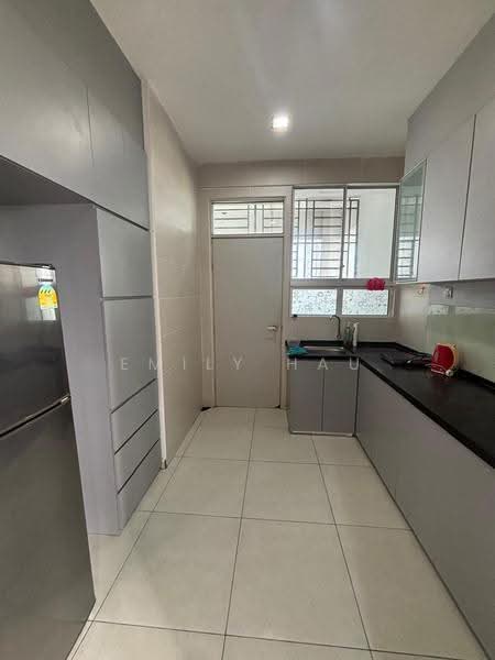 Pangsapuri untuk Disewa di P'residen - Emily Hau - Kitchen - PropertyGuru.com.my