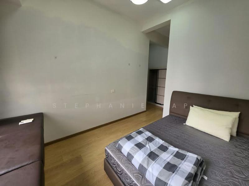 Kondominium untuk Disewa di Bay Point @ Country Garden Danga Bay - Stephanie Yap - Bedroom - PropertyGuru.com.my