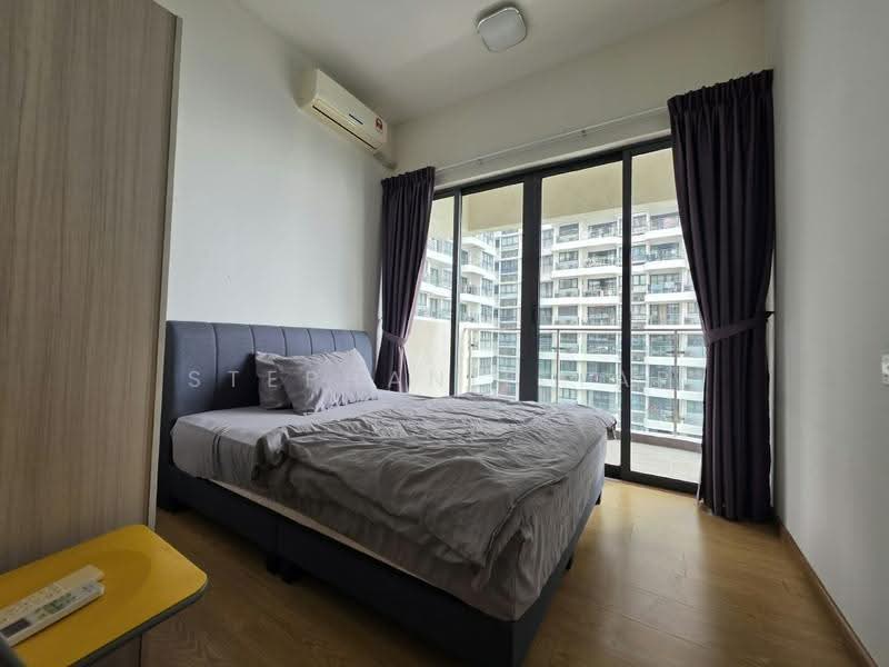 Kondominium untuk Disewa di Bay Point @ Country Garden Danga Bay - Stephanie Yap - Bedroom - PropertyGuru.com.my