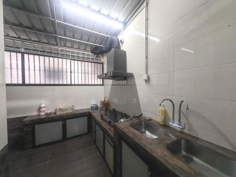 Rumah Teres 2-Tingkat untuk Dijual di Taman Ipoh Timur (Ipoh) - Marcus Seng - Kitchen - PropertyGuru.com.my