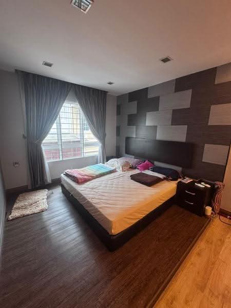 3-storey Terraced House for Sale in Taman Bukit Segar Jaya 1 (Cheras) - Leo See - Bedroom - PropertyGuru.com.my