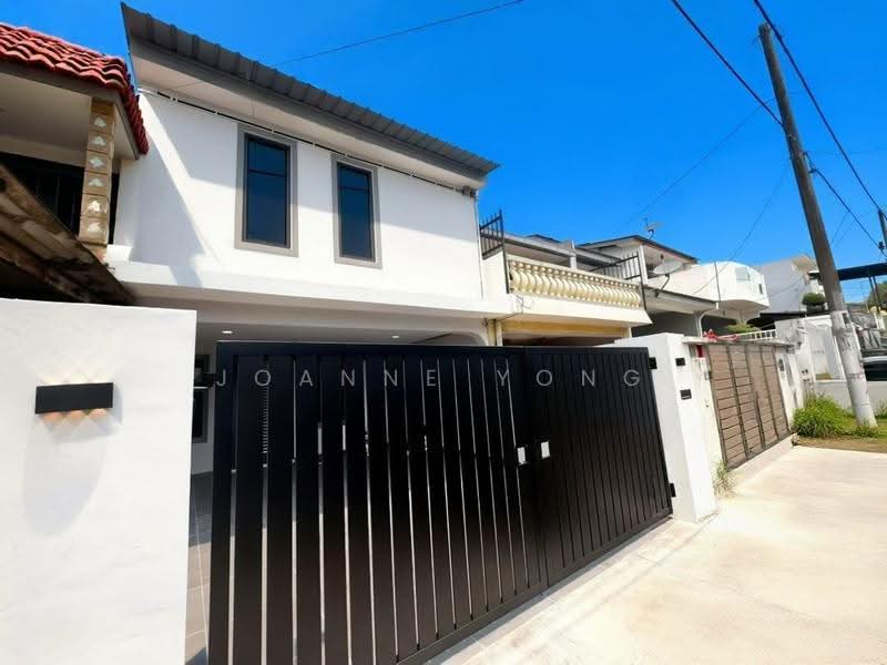 Rumah Teres 2-Tingkat untuk Dijual di Plentong (Johor) - Joanne Yong - Exterior - PropertyGuru.com.my
