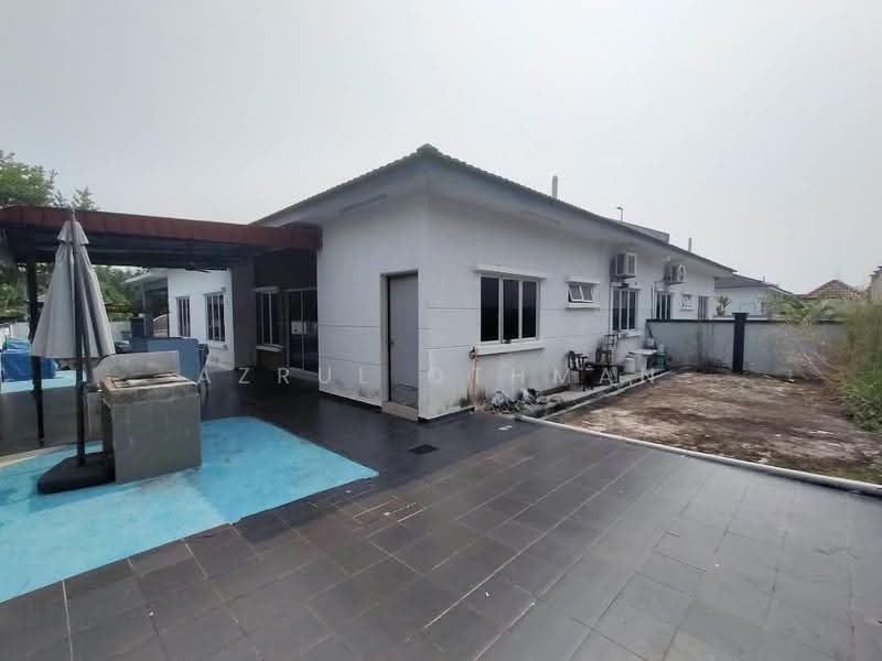 Semi-Detached House for Sale in Port Dickson (Negeri Sembilan) - Azrul Othman - Exterior - PropertyGuru.com.my