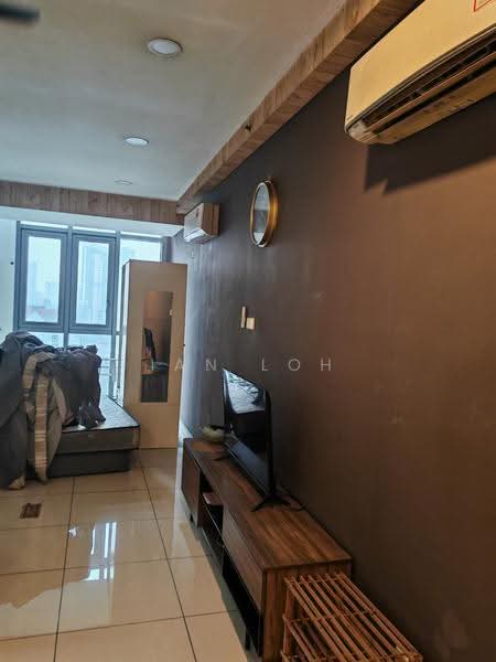 Kondominium untuk Disewa di Vivo Residential Suites - Ian Loh - Living Room - PropertyGuru.com.my
