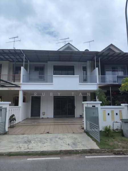 2-storey Terraced House for Sale in Bandar Putra Kulai (Kulai) - Ruby Tan - Exterior - PropertyGuru.com.my