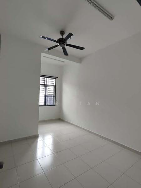 2-storey Terraced House for Sale in Bandar Putra Kulai (Kulai) - Ruby Tan - Interior - PropertyGuru.com.my