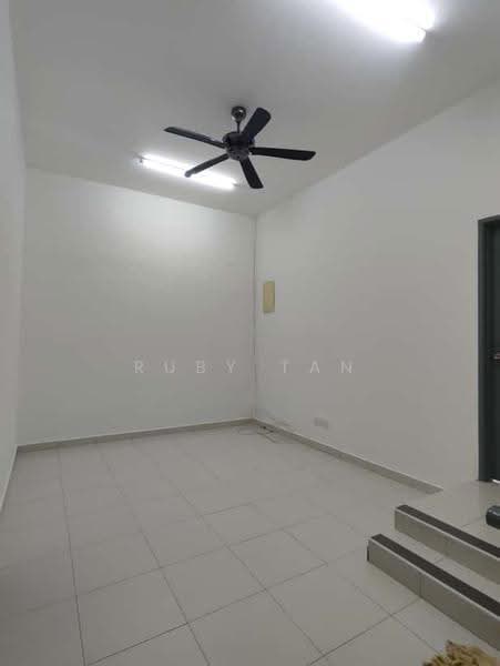 2-storey Terraced House for Sale in Bandar Putra Kulai (Kulai) - Ruby Tan - Interior - PropertyGuru.com.my