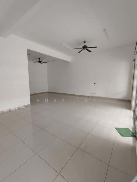 2-storey Terraced House for Sale in Bandar Putra Kulai (Kulai) - Ruby Tan - Interior - PropertyGuru.com.my