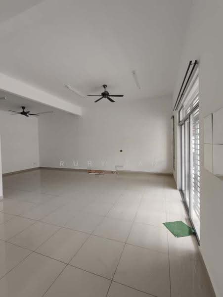 2-storey Terraced House for Sale in Bandar Putra Kulai (Kulai) - Ruby Tan - Interior - PropertyGuru.com.my
