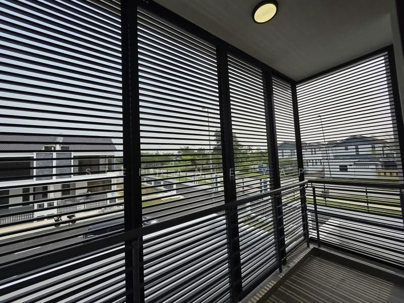 Rumah Teres untuk Disewa di Skudai (Johor) - Stephanie Yap - Balcony - PropertyGuru.com.my