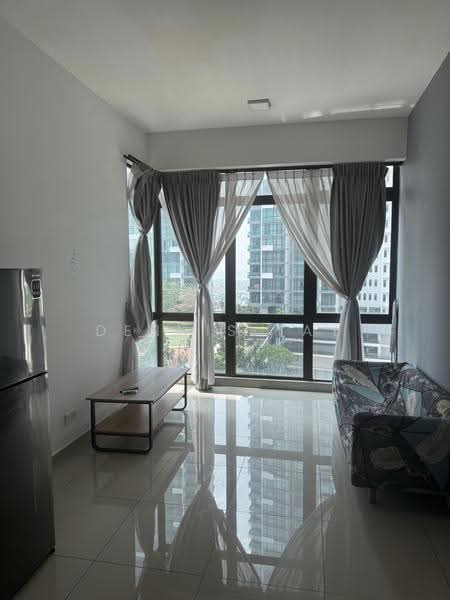 Kediaman Servis untuk Disewa di Wave @ Marina Cove - Dennis Tay - Living Room - PropertyGuru.com.my