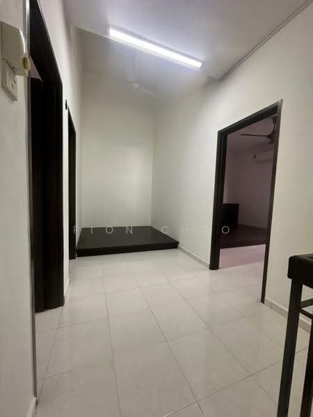 2-storey Terraced House for Rent in Taman Setia Indah (Tebrau) - Fion Choo - Corridor - PropertyGuru.com.my