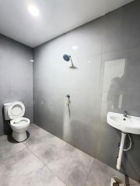 Rumah Berkembar untuk Dijual di Skudai (Johor) - Joanne Yong - Bathroom - PropertyGuru.com.my