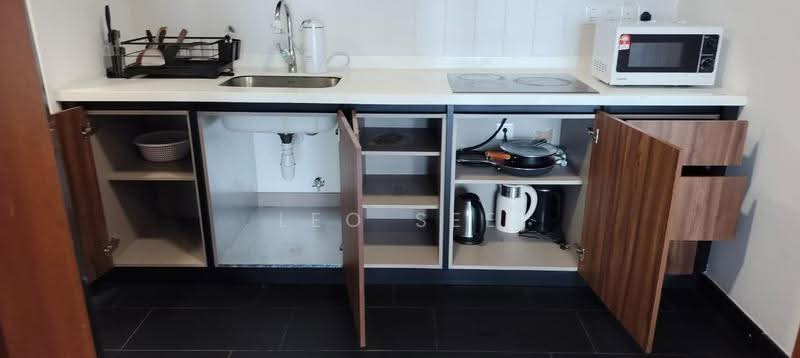 Kediaman Servis untuk Dijual di UNA Serviced Apartment - Leo See - Kitchen - PropertyGuru.com.my