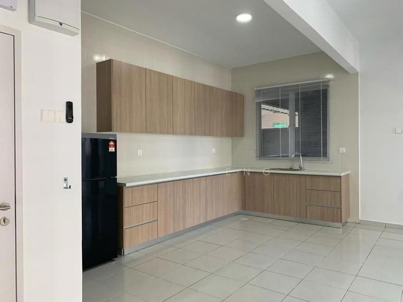 Pangsapuri untuk Disewa di Opal - Chee Seng - Kitchen - PropertyGuru.com.my