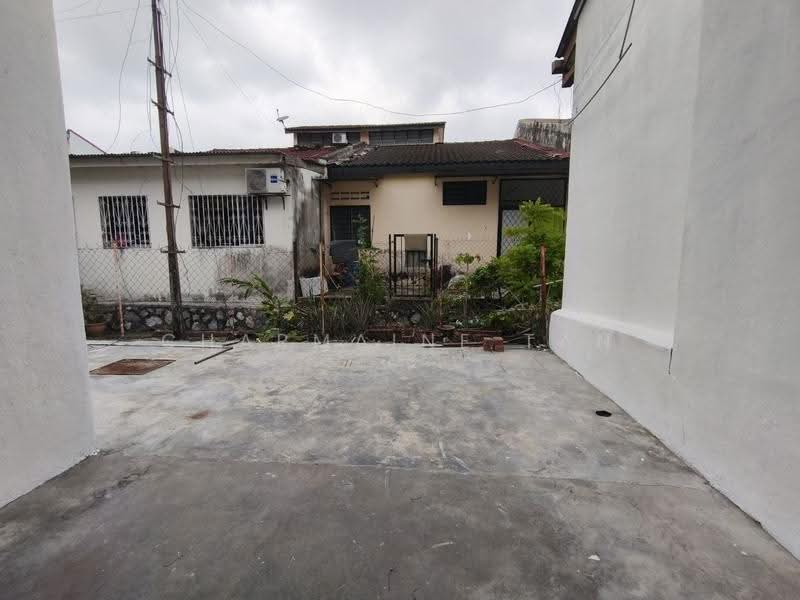 Rumah Teres 1-Tingkat untuk Dijual di Kepong (Kuala Lumpur) - Charmaine Tan - Exterior - PropertyGuru.com.my