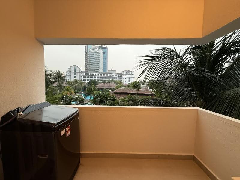 Kediaman Servis untuk Disewa di Sunway Geo Residence - Clarice Yong - Balcony - PropertyGuru.com.my
