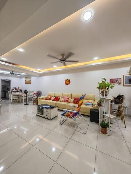 2-storey Terraced House for Sale in Taman Sri Pulai Perdana (Skudai) - Ruby Tan - Living Room - PropertyGuru.com.my