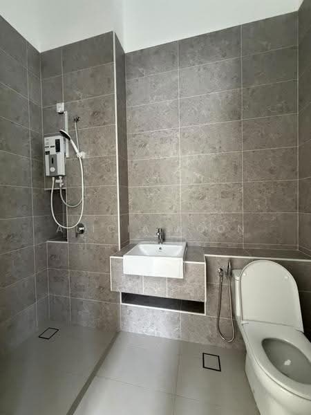 Rumah Teres 2-Tingkat untuk Disewa di Eco Spring (Johor Bahru) - Alicia Voon - Bathroom - PropertyGuru.com.my