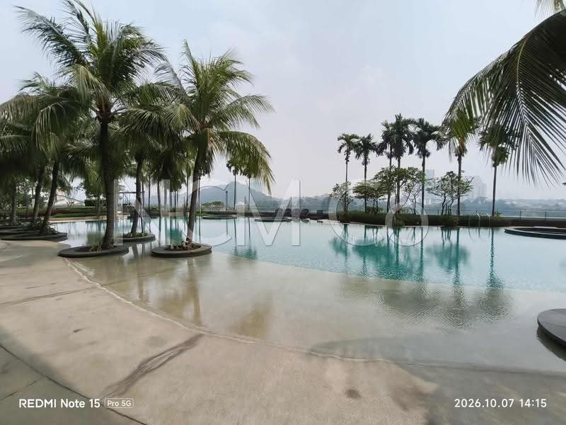 Kondominium untuk Dijual di Cyperus @ Tropicana Gardens - Leslie Low - Pool - PropertyGuru.com.my