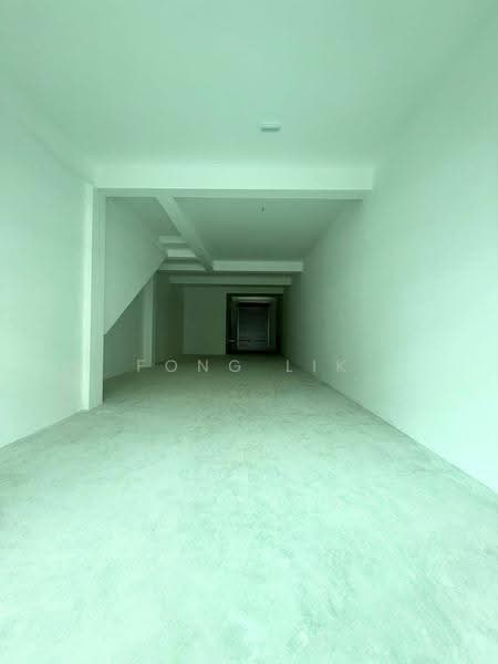 Shop / Office for Rent in Bandar Baru Permas Jaya (Permas Jaya) - Fong Lik - Corridor - PropertyGuru.com.my