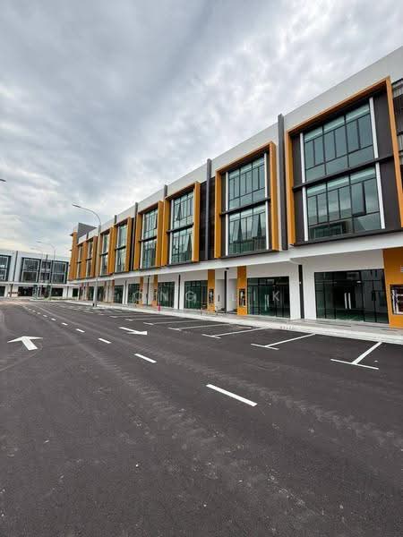 Shop / Office for Rent in Bandar Baru Permas Jaya (Permas Jaya) - Fong Lik - Exterior - PropertyGuru.com.my