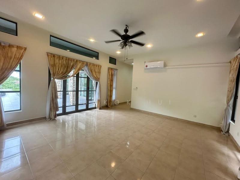 Rumah Banglo untuk Dijual di Ledang Heights (Iskandar Puteri (Nusajaya)) - Loh Kok Hui - Living Room - PropertyGuru.com.my