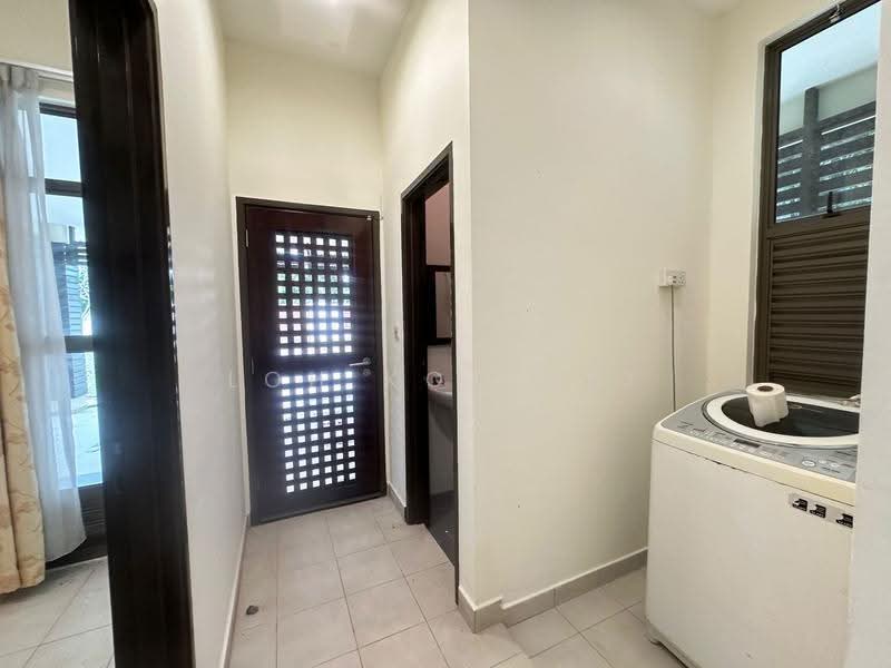 Bungalow House for Rent in Ledang Heights (Iskandar Puteri (Nusajaya)) - Loh Kok Hui - Entrance - PropertyGuru.com.my