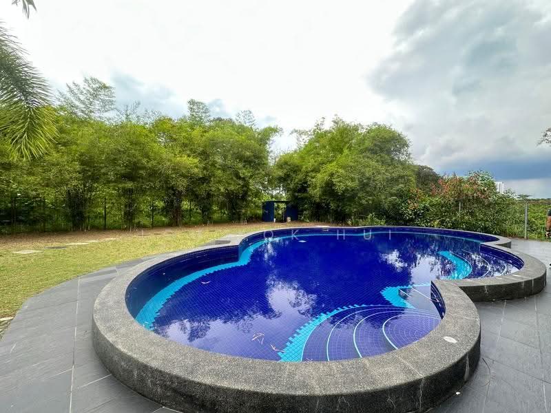 Bungalow House for Rent in Ledang Heights (Iskandar Puteri (Nusajaya)) - Loh Kok Hui - Pool - PropertyGuru.com.my