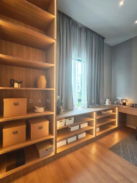 Rumah Banglo untuk Dijual di Selayang (Selangor) - Daniel Yap - Study - PropertyGuru.com.my