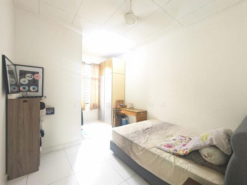 Rumah Teres 2-Tingkat untuk Dijual di Kempas (Johor Bahru) - Jayden Ng - Bedroom - PropertyGuru.com.my