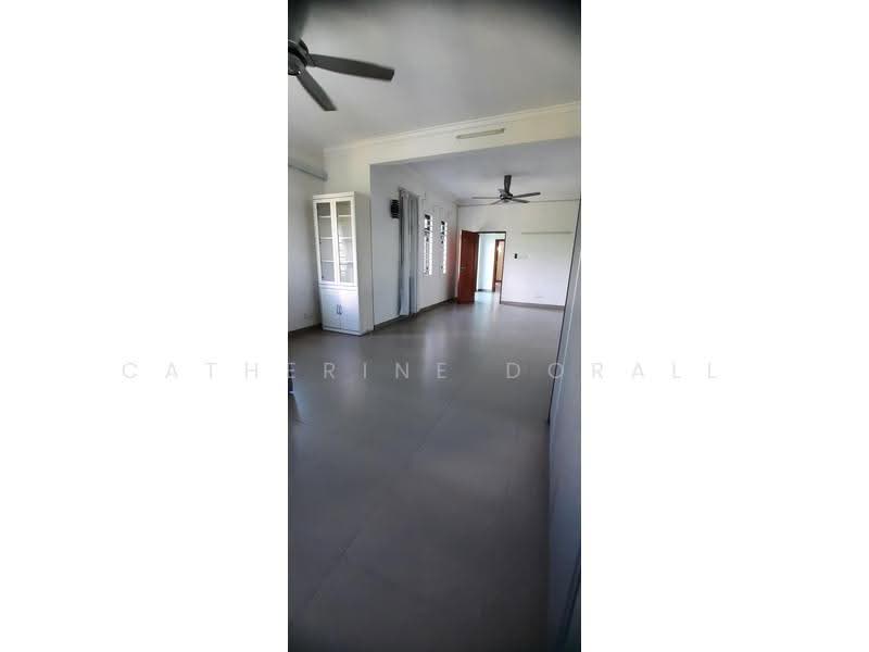 2-storey Terraced House for Sale in Bukit Jelutong (Shah Alam) - Catherine Dorall - Living Room - PropertyGuru.com.my