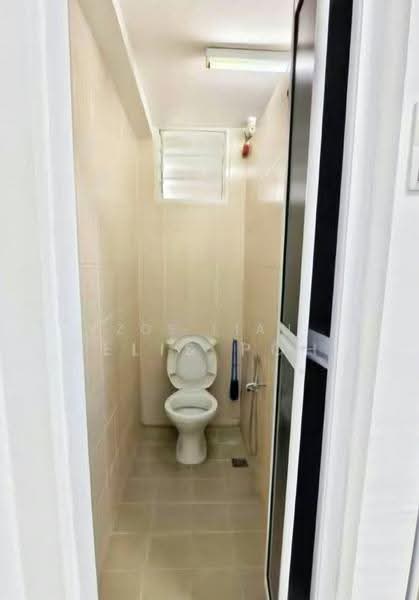 Apartment for Sale at Taman Bukit Erskine - Zoe Liau - Bathroom - PropertyGuru.com.my