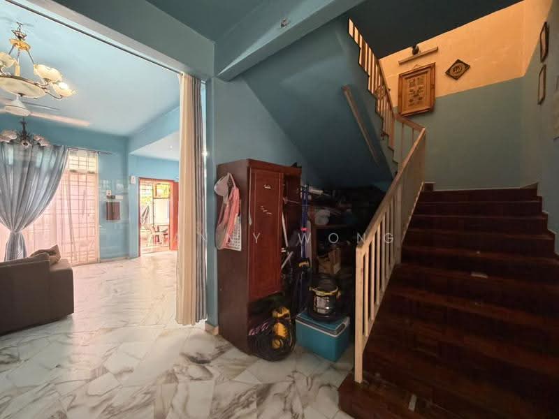 Terraced House for Sale in Taman Tun Perak (Rawang) - Danny Wong - Living Room - PropertyGuru.com.my