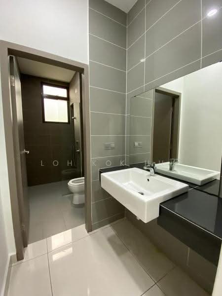 Rumah Kluster untuk Disewa di Horizon Hills (Iskandar Puteri (Nusajaya)) - Loh Kok Hui - Bathroom - PropertyGuru.com.my