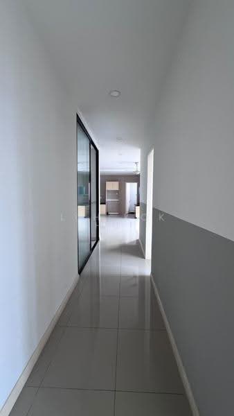 Service Residence for Sale at D'Pristine - Loh Kok Hui - Corridor - PropertyGuru.com.my