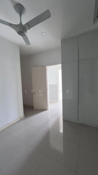 Service Residence for Sale at D'Pristine - Loh Kok Hui - PropertyGuru.com.my