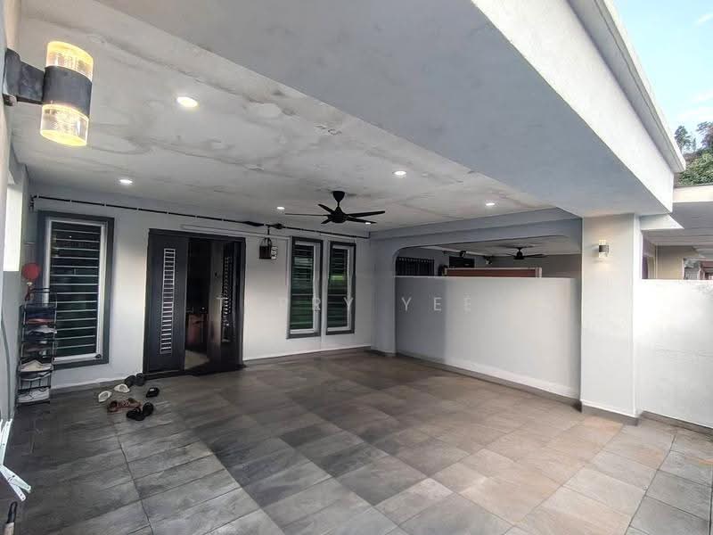 Rumah Teres 1-Tingkat untuk Dijual di Balakong (Selangor) - Terry Yee - Exterior - PropertyGuru.com.my