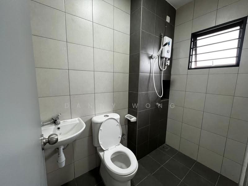 2-storey Terraced House for Rent in Rawang (Selangor) - Danny Wong - Bathroom - PropertyGuru.com.my
