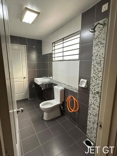 2-storey Terraced House for Sale in Bandar Bukit Raja (Klang) - Daniel Kok - Bathroom - PropertyGuru.com.my