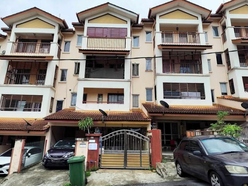 Rumah Bandar untuk Dijual di Taman Amansiara (Rawang) - KT Teoh - Exterior - PropertyGuru.com.my