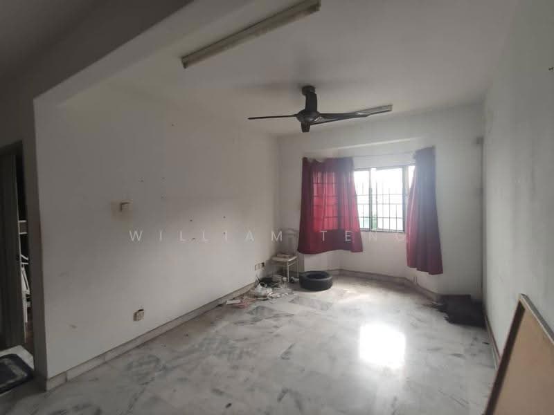 Pangsapuri untuk Disewa di Aman Puri Apartment - William Teng - Living Room - PropertyGuru.com.my