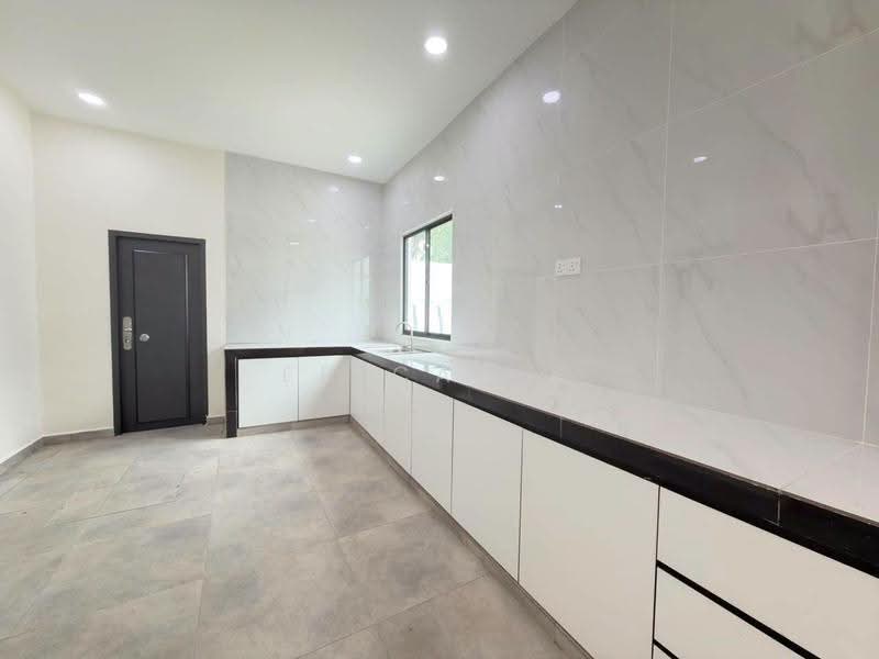 Semi-Detached House for Sale in Iskandar Puteri (Nusajaya) (Johor) - Erica Ho - Kitchen - PropertyGuru.com.my