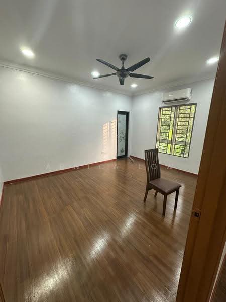 Rumah Teres untuk Disewa di Bandar Putra Permai (Seri Kembangan) - Arnica Low - PropertyGuru.com.my