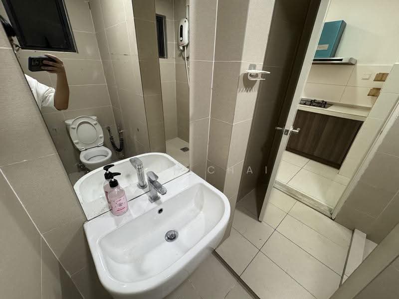 Kediaman Servis untuk Disewa di Maisson - Josh Chai - Bathroom - PropertyGuru.com.my