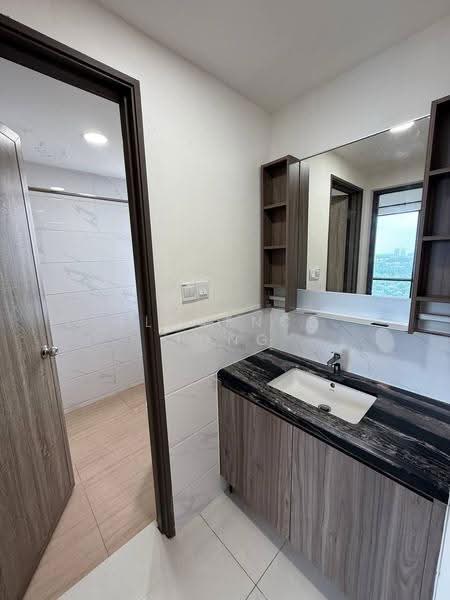 Service Residence for Rent at Country Garden Central Park - Florence Hong - Bathroom - PropertyGuru.com.my